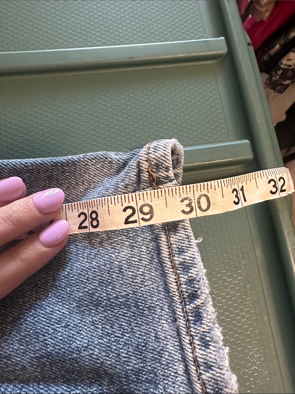 Madewell The Girljean in Berryton Wash: Distressed Comfort Stretch NF764 Sz 26T - Picture 7 of 9